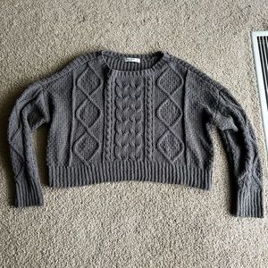 Gray Cropped Long Sleeve Sweater